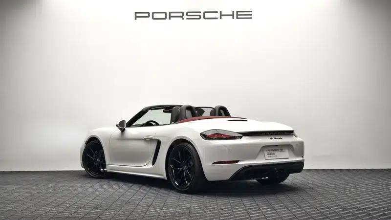 2025 Porsche 718 2.0T Automatic Rear-Wheel Drive 2-Seater Factory Custom Edition — миниатюра 5