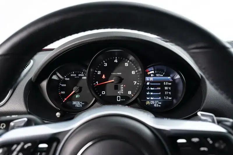 2018 Porsche 718 Boxster 2.0T — миниатюра 20