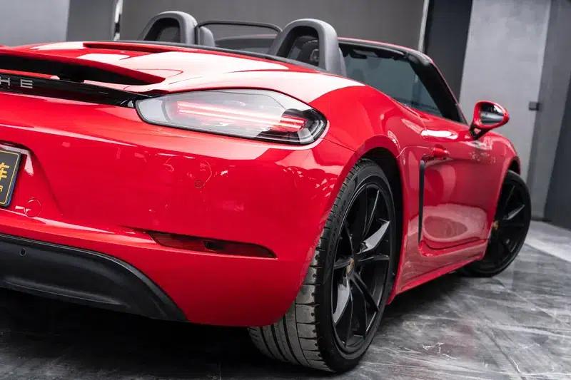 2018 Porsche 718 Boxster 2.0T — миниатюра 9