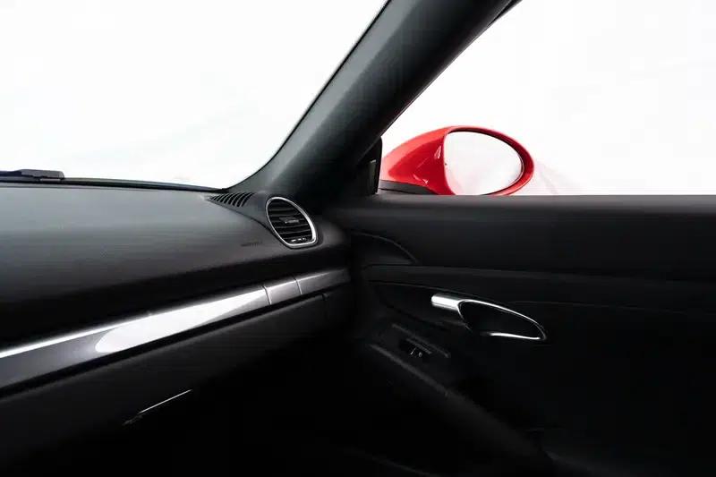2018 Porsche 718 Boxster 2.0T — миниатюра 10