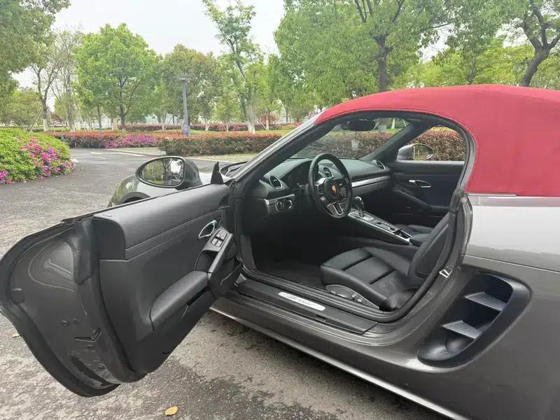 2018 Porsche 718 Boxster 2.0T — миниатюра 8