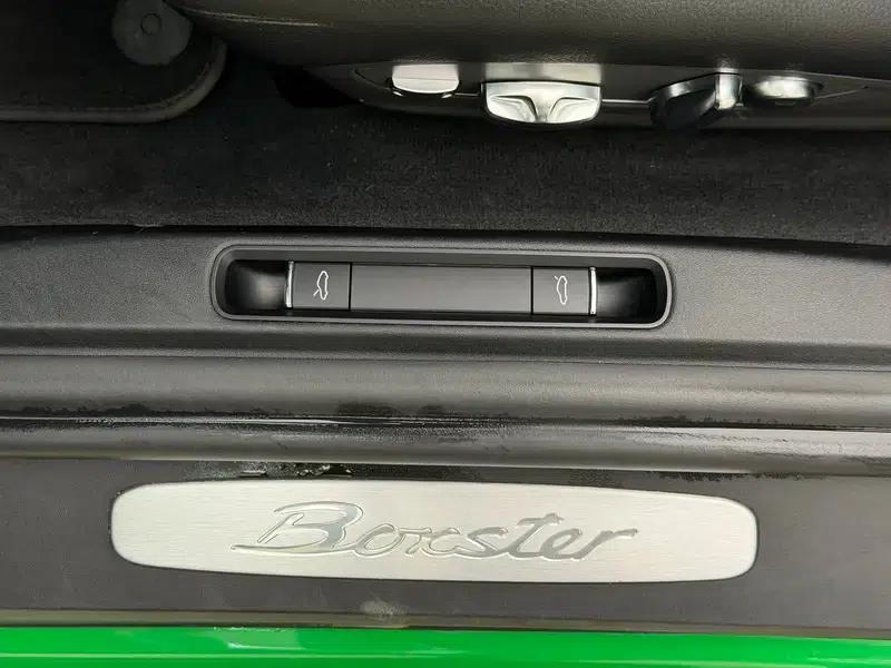 2023 Porsche 718 Boxster 2.0T — миниатюра 13