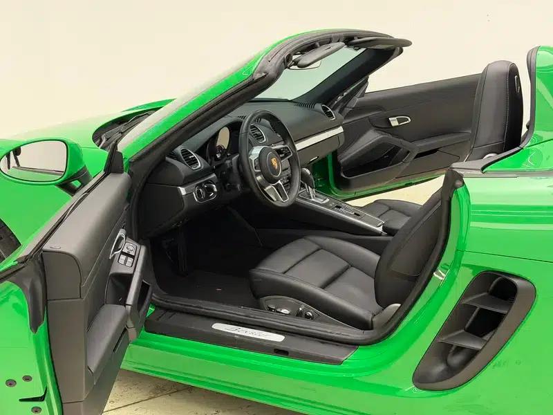 2023 Porsche 718 Boxster 2.0T — миниатюра 30