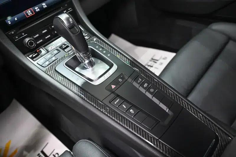 Porsche 718 Cayman 2018 2.0T — миниатюра 14