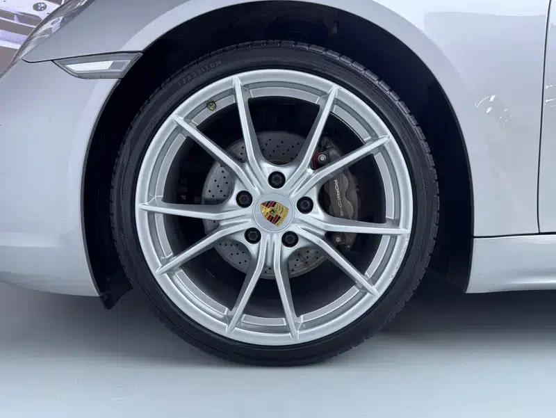 Porsche 718 Cayman 2020 2.0T — миниатюра 7
