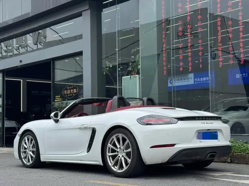 2023 Porsche 718 Boxster 2.0T — миниатюра 4