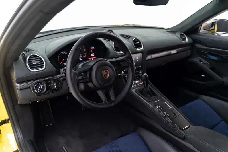 Porsche 718 2022 Cayman GT4 RS 4.0L — миниатюра 19