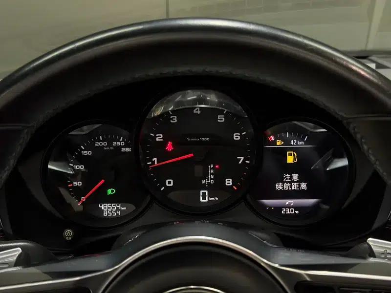 2018 Porsche 718 Boxster 2.0T — миниатюра 11