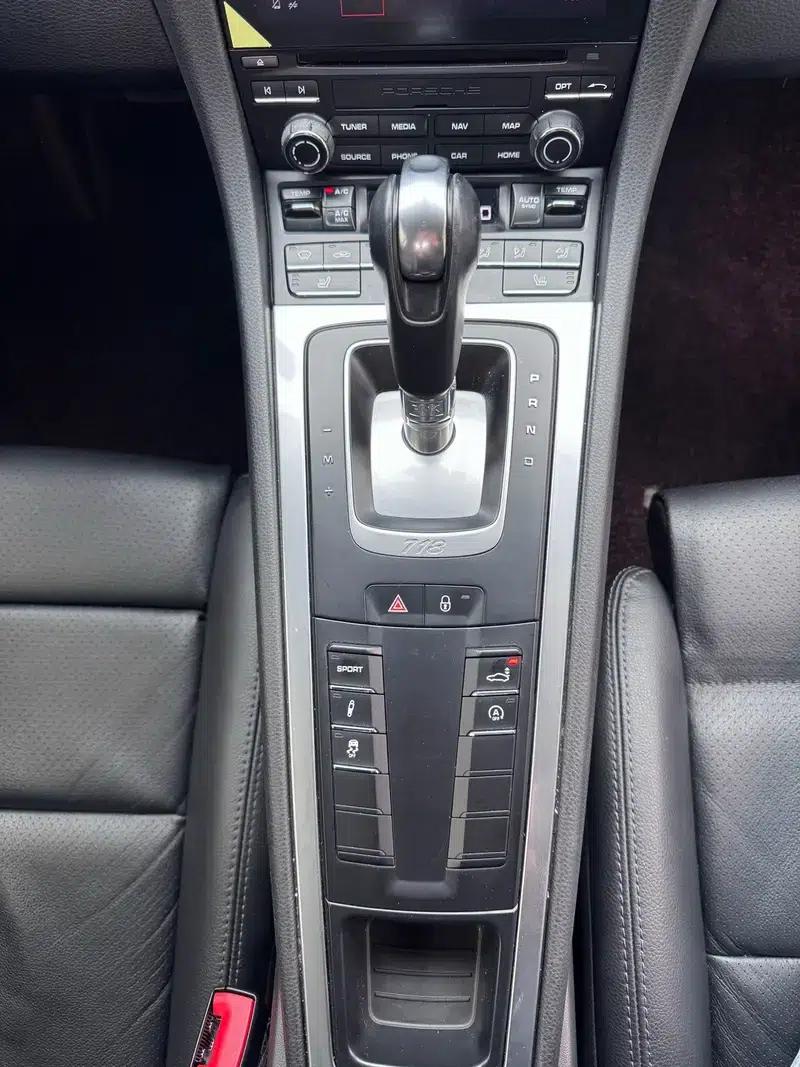Porsche 718 Cayman 2016 2.0T — миниатюра 18