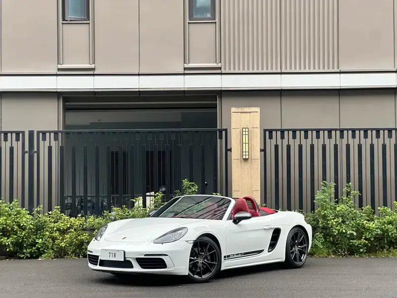 2023 Porsche 718 Boxster T — миниатюра 1