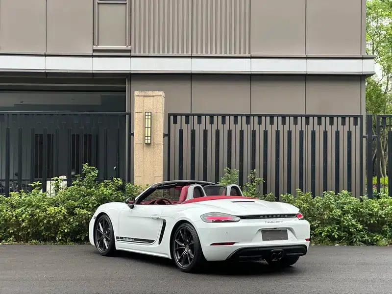 2023 Porsche 718 Boxster T — миниатюра 3