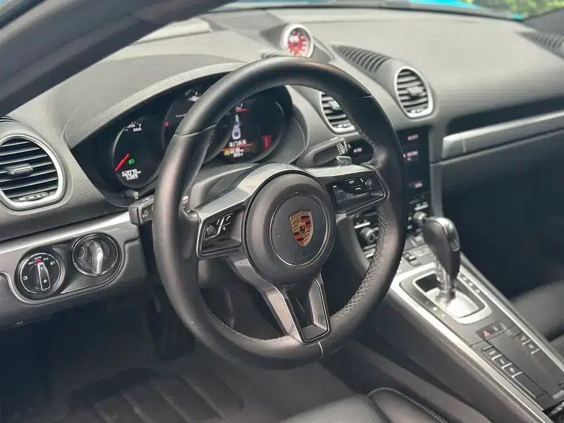 Porsche 718 Cayman 2018 2.0T — миниатюра 7