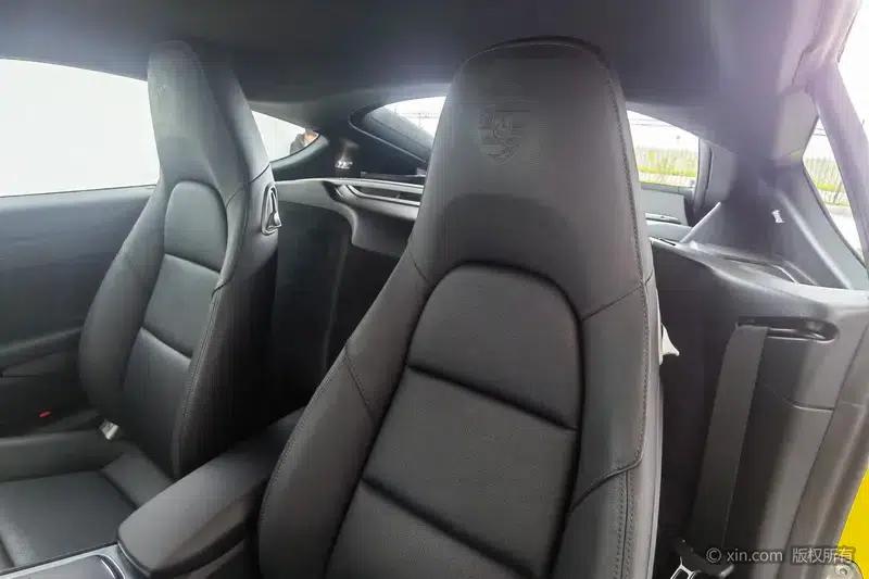 Porsche 718 Cayman 2023 2.0T — миниатюра 23