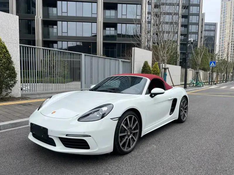 2023 Porsche 718 Boxster 2.0T — миниатюра 1