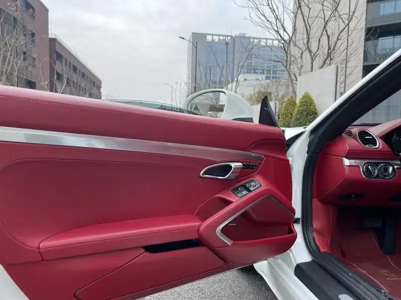 2023 Porsche 718 Boxster 2.0T — миниатюра 15