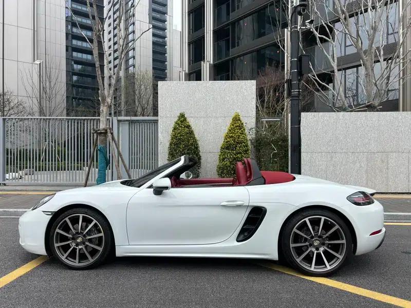 2023 Porsche 718 Boxster 2.0T — миниатюра 9