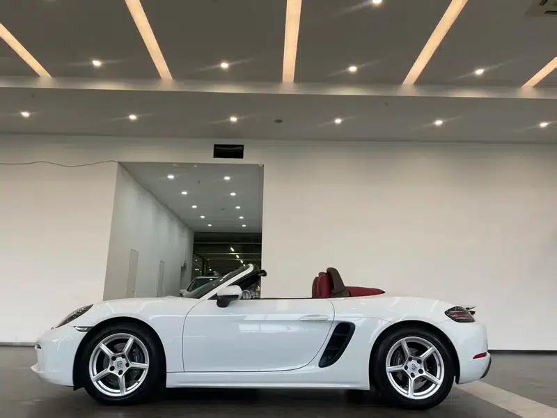 2020 Porsche 718 Boxster 2.0T — миниатюра 4