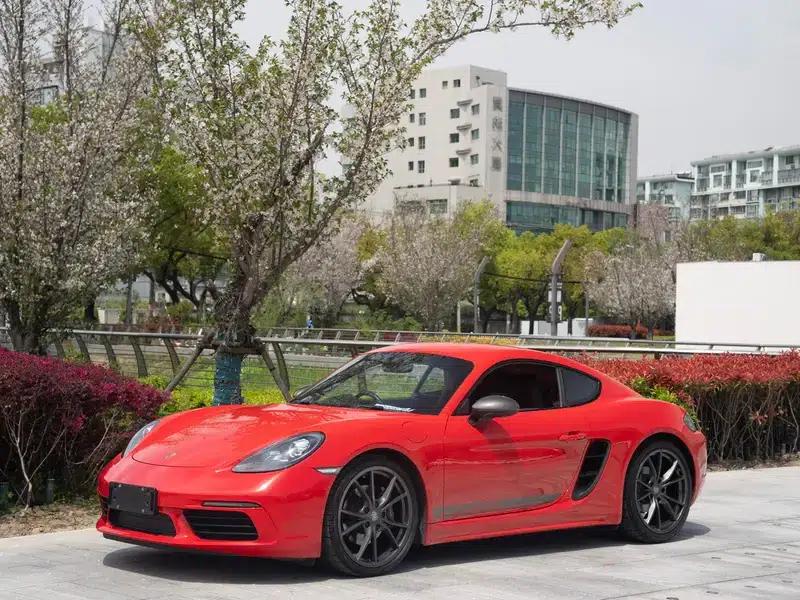 Porsche 718 2019 Cayman T — миниатюра 1
