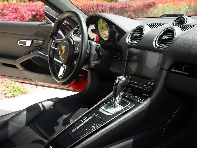 Porsche 718 2019 Cayman T — миниатюра 15