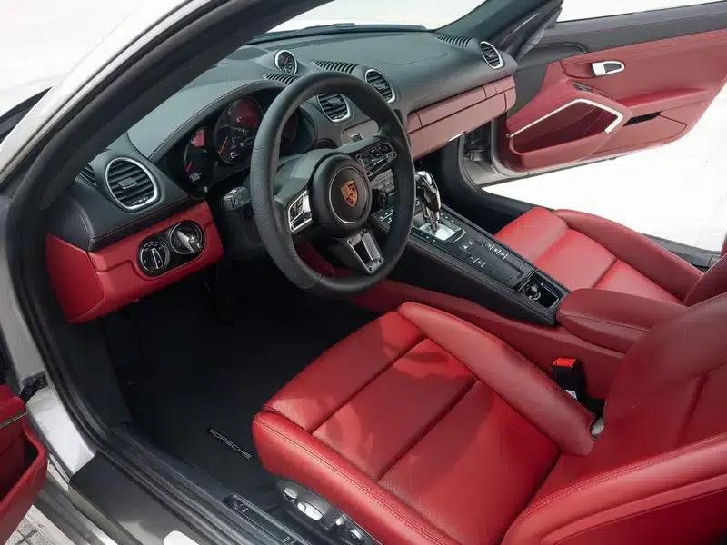 Porsche 718 Cayman 2023 2.0T — миниатюра 17