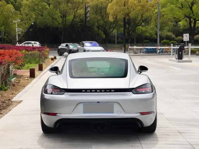 Porsche 718 Cayman 2023 2.0T — миниатюра 5