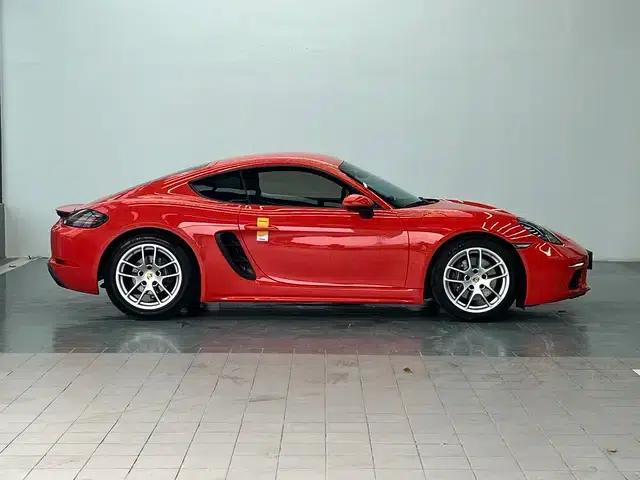 Porsche 718 Cayman 2020 2.0T — миниатюра 8