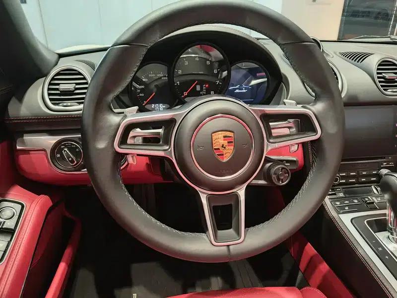 2023 Porsche 718 Boxster 2.0T — миниатюра 12