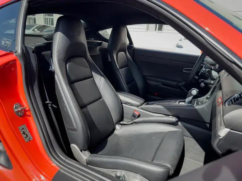 Porsche 718 Cayman 2018 2.0T — миниатюра 22