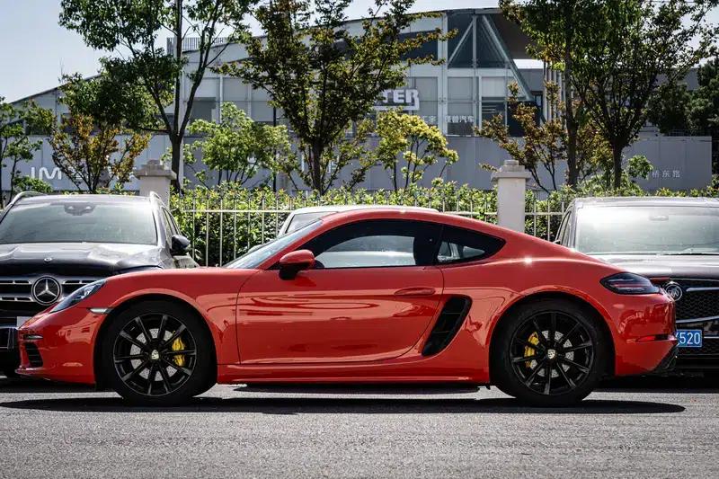 Porsche 718 Cayman 2018 2.0T — миниатюра 4