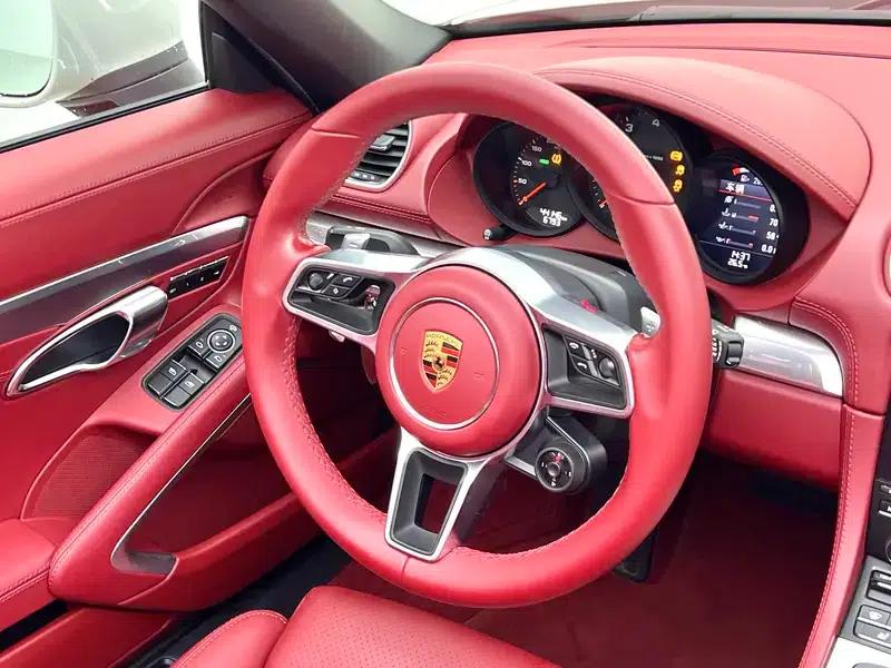 2020 Porsche 718 Boxster 2.0T — миниатюра 16