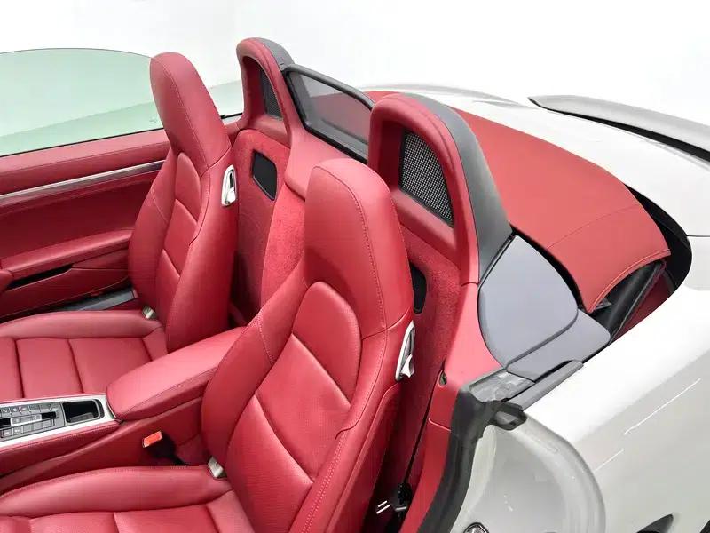 2020 Porsche 718 Boxster 2.0T — миниатюра 18