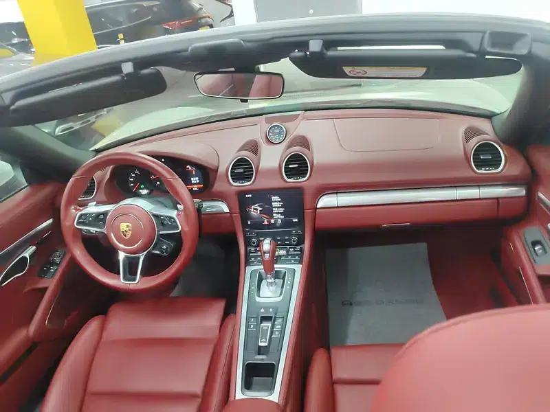 2020 Porsche 718 Boxster 2.0T — миниатюра 24