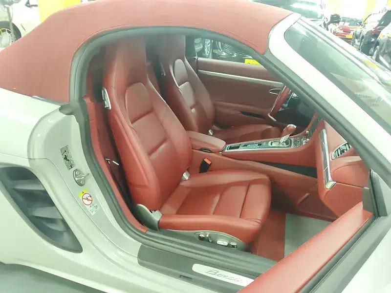 2020 Porsche 718 Boxster 2.0T — миниатюра 25
