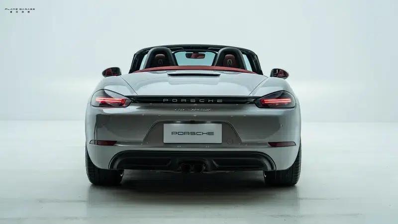 2023 Porsche 718 Boxster 2.0T — миниатюра 4