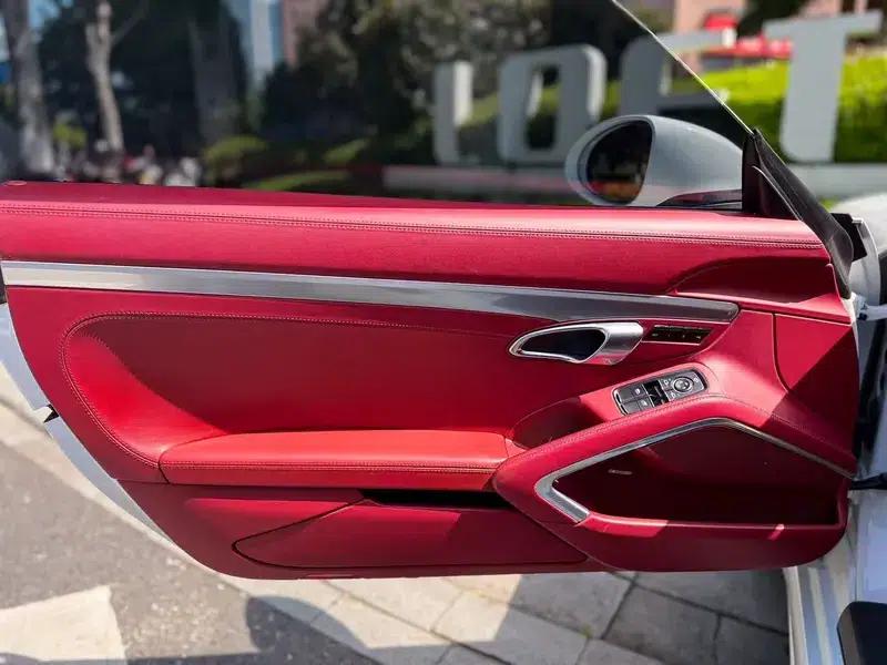 Porsche 718 Cayman 2020 2.0T — миниатюра 10