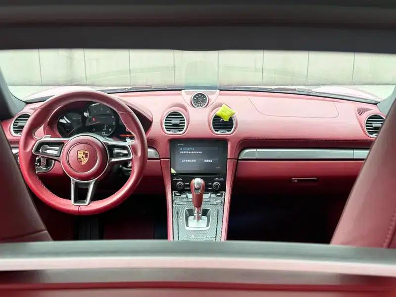 Porsche 718 Cayman 2018 2.0T — миниатюра 16