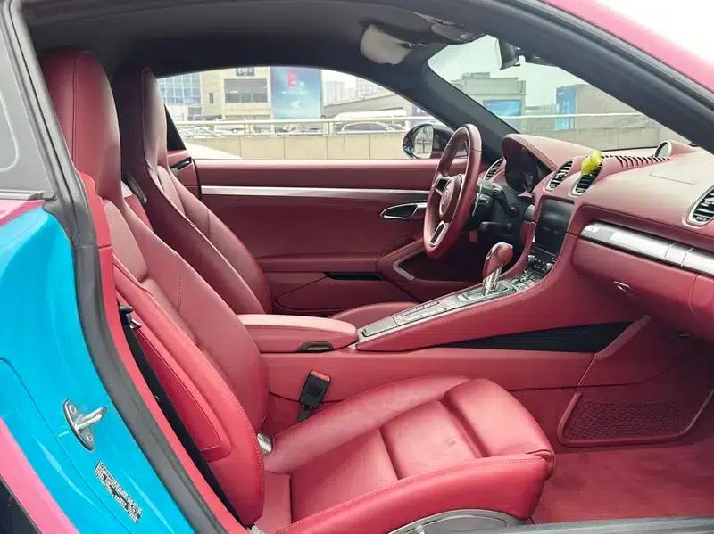 Porsche 718 Cayman 2018 2.0T — миниатюра 17