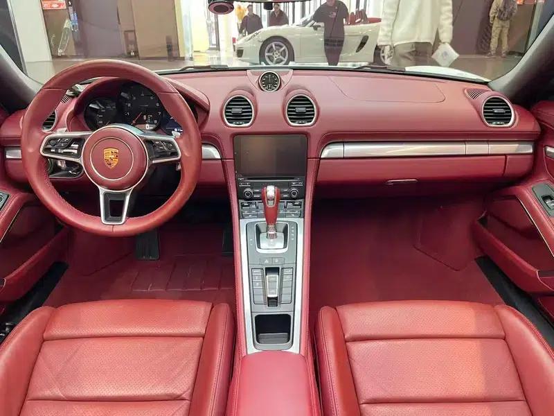 2018 Porsche 718 Boxster 2.0T — миниатюра 11