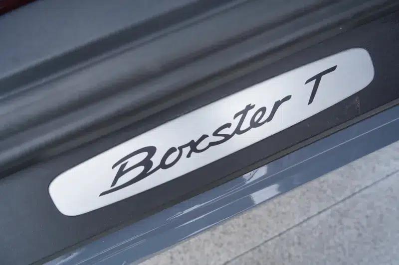 2023 Porsche 718 Boxster T — миниатюра 11