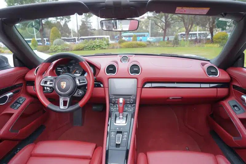 2023 Porsche 718 Boxster T — миниатюра 12