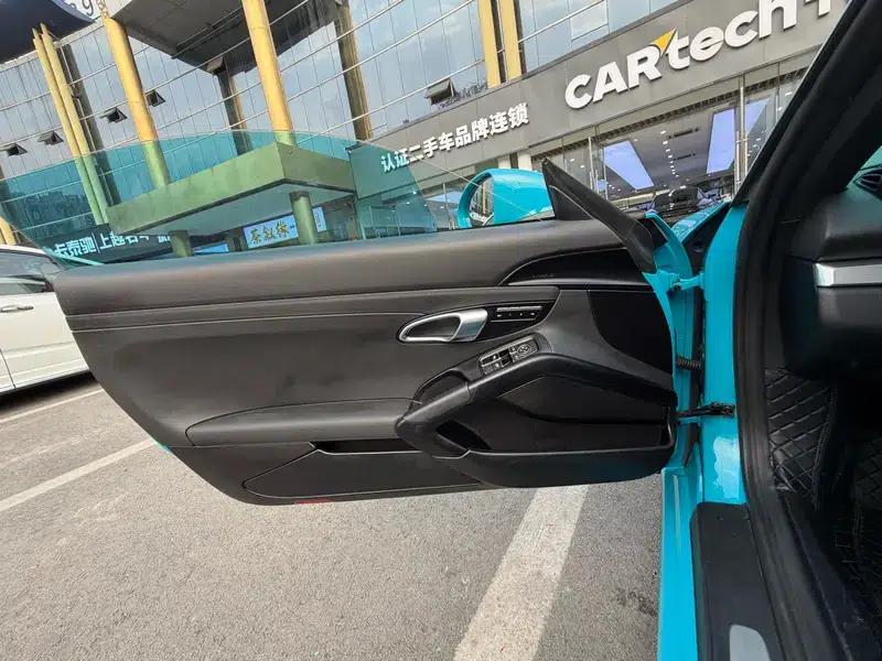 Porsche 718 Cayman 2016 2.0T — миниатюра 9