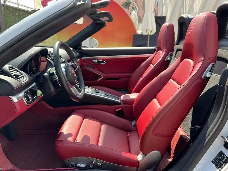 2020 Porsche 718 Boxster 2.0T — миниатюра 22