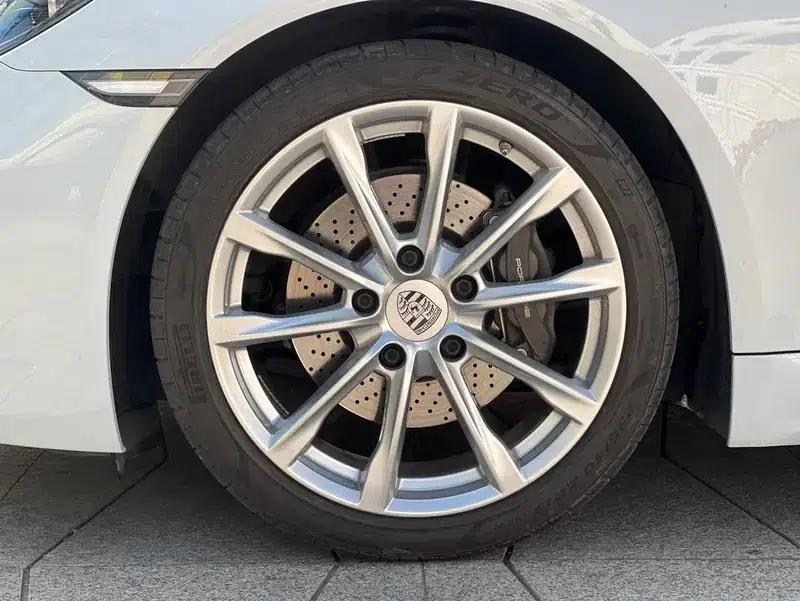 2020 Porsche 718 Boxster 2.0T — миниатюра 8