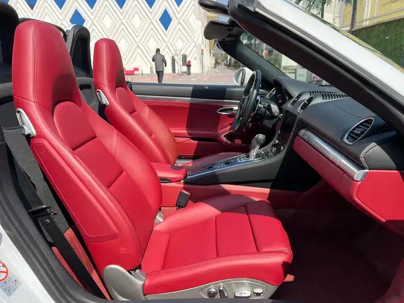2020 Porsche 718 Boxster 2.0T — миниатюра 10