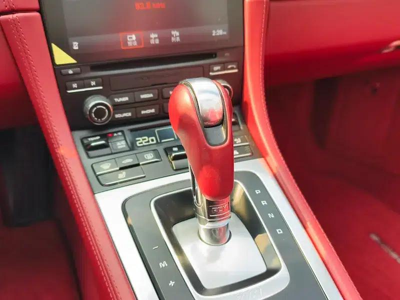 2023 Porsche 718 Boxster 2.0T — миниатюра 11