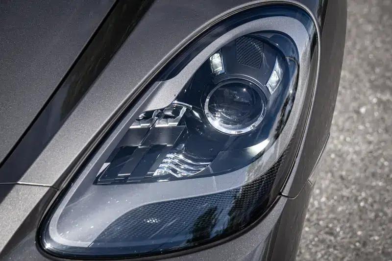 2022 Porsche 718 Boxster 2.0T — миниатюра 8