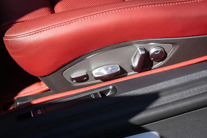 2022 Porsche 718 Boxster 2.0T — миниатюра 10