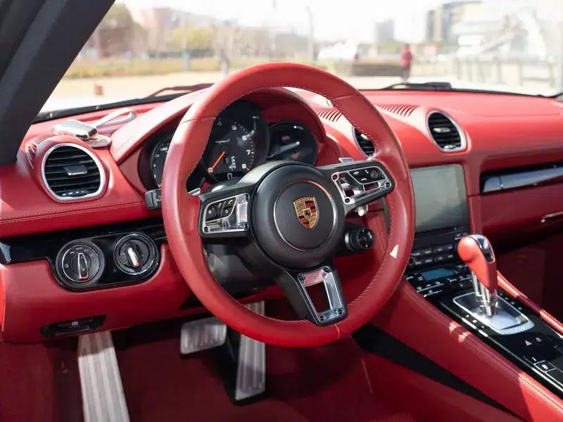 Porsche 718 2023 Cayman T — миниатюра 15