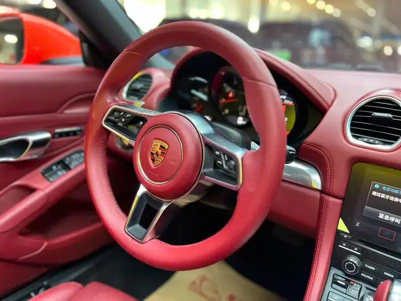 2018 Porsche 718 Boxster 2.0T — миниатюра 13