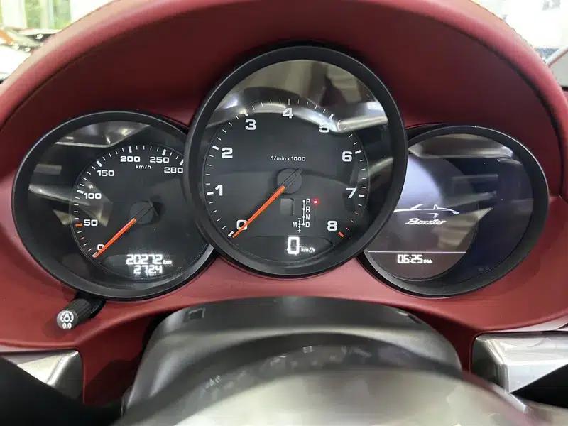 2023 Porsche 718 Boxster Style Edition 2.0T — миниатюра 18